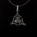 Pingente Trisqueta Celta com Minerais dos Chakras - Banhado a Prata