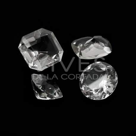 Quartzo facetado formas pequenas