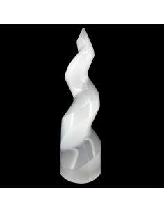 Torre polida em espiral de Selenite