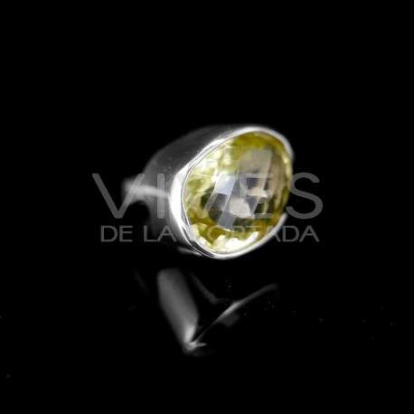 Anillo de  Citrino Facetado en Plata de Ley 925 (A46)