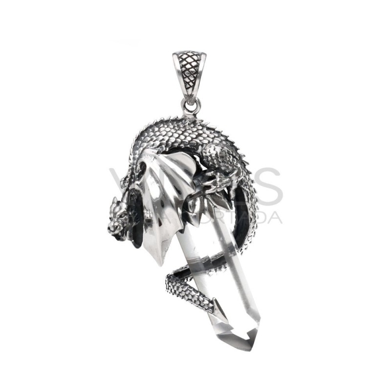 Ciondolo Drago Ali Chiuse in Punta di Quarzo in Argento Sterling 925