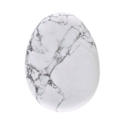 Ciottolo piatto levigato in howlite