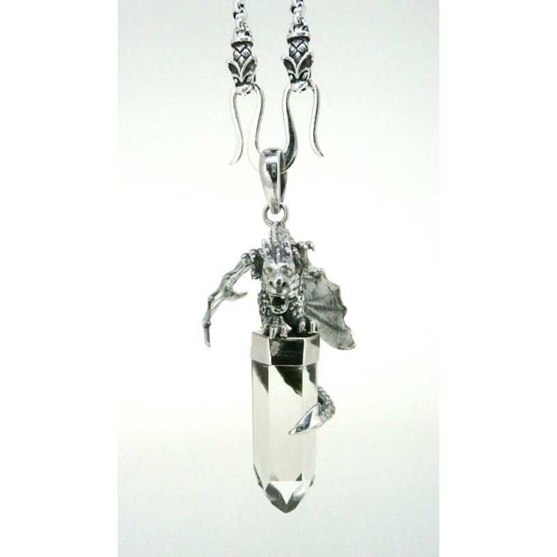 Colgante dragón en plata y cuarzo