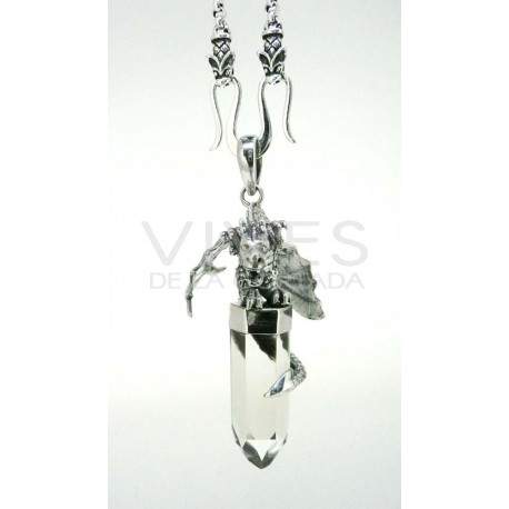 Colgante dragón. Joya vikinga en plata y cuarzo