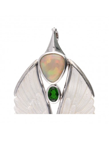 Pendentif Ailes de nacre en argent...