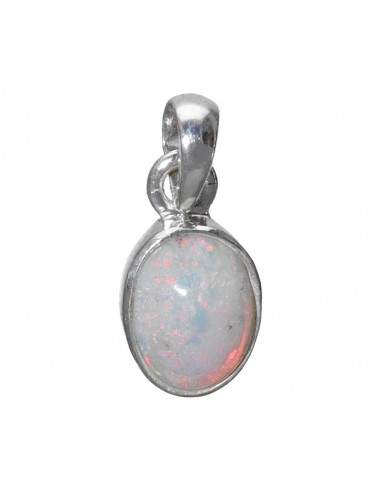 Small Oval Opal Pendant in 925...