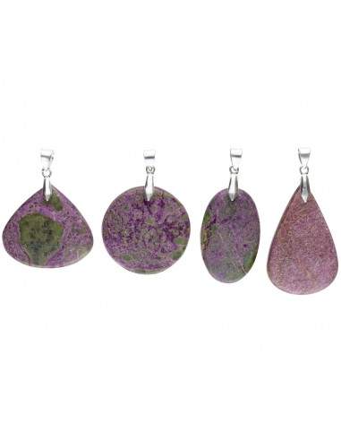 Pendente con cabochon di stichtite.