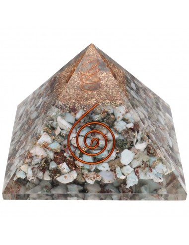 Piramide in orgonite di larimar in...