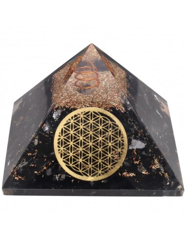 Piramide in Orgonite di Shungite in...