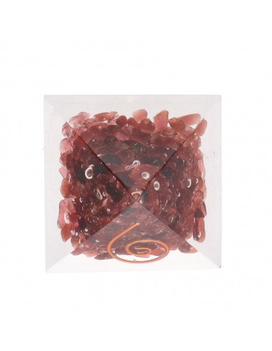 Resin Garnet Pyramid with Spiral 3x3cm