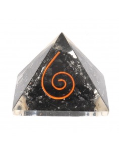 Piramide di Shungite in...