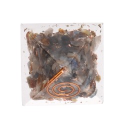 Piramide Orgonite di Cianite Blu in Resina con Spirale 3x3cm