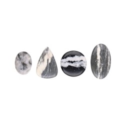 Cabochon di Giada Bufalo ()