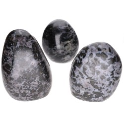 Polished Forms of Mystic Merlinite