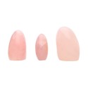 Formas de quartzo rosa polido