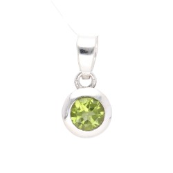Faceted Peridot Circle Pendant in Sterling Silver 925