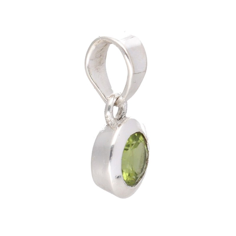 Faceted Peridot Circle Pendant in Sterling Silver 925
