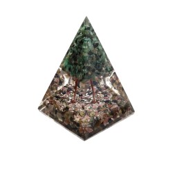 Piramide Orgonite di Tormalina Multicolore in Resina con Albero di Smeraldo