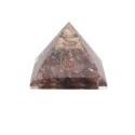 Pyramide d'Orgonite Rubis en Résine avec Spirale 5x5cm