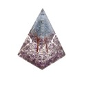 Pyramide en résine d'améthyste et d'orgonite avec arbre d'aigue-marine