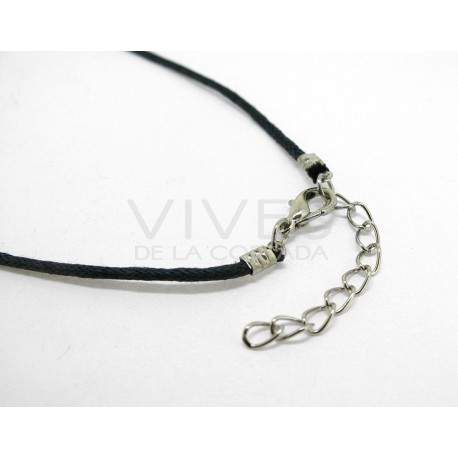 Colgante Onix agujereado con hilo y cierre metálico