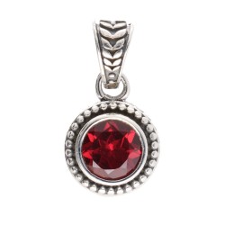 Pendente Bohemio Cerchio di Granato in Argento Sterling 925