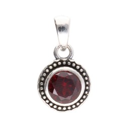 Pendente Bohemio Piatto in Granato su Argento Sterling 925