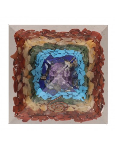 Pyramide de Chakra en résine avec...