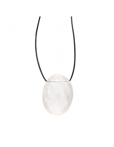 Pendentif en quartz avec corde aléatoire