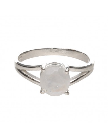 Anello in pietra di luna sfaccettata...