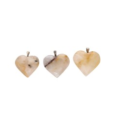 Pendentif doré en forme de coeur de guérison