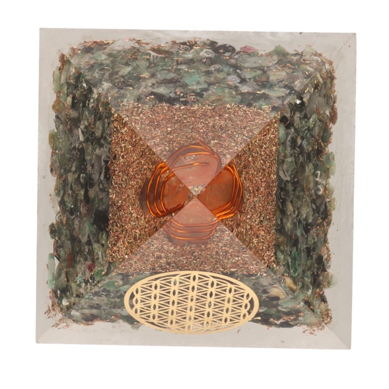 Piramide Orgonita di Smeraldo in Resina con Fiore della Vita 7x7cm
