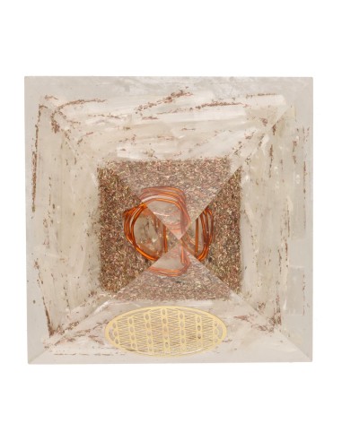 Pirâmide de resina de selenite...