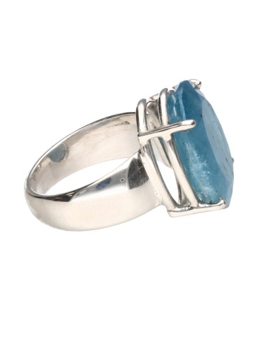 Aquamarine Ring in Sterling Silver...