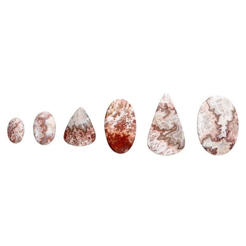 Cabochon di Giada Rosa