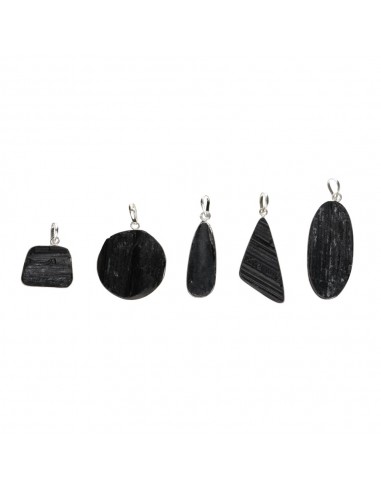 Colgante Cabochon di Tormalina Nera...