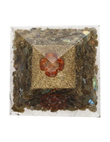 Labradorite Orgonite Pyramid in Resin...
