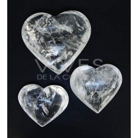 Coração de quartzo esculpido