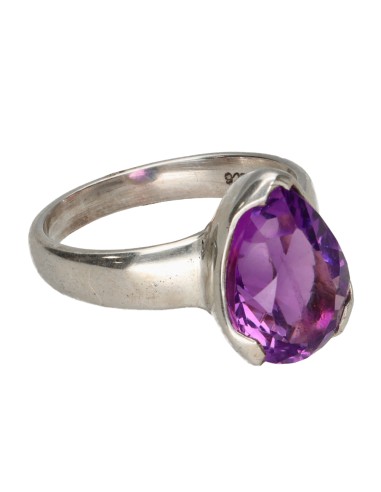 Amethyst Ring in 925 Sterling Silver...