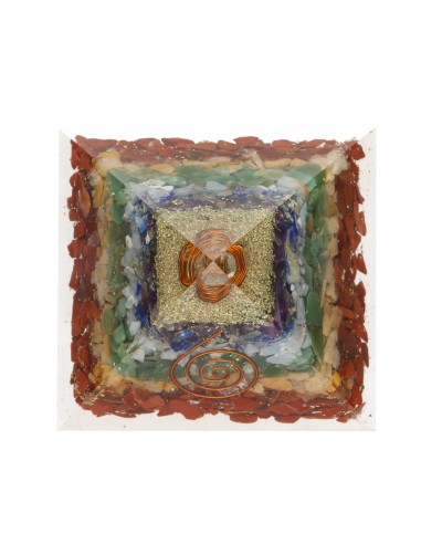 Pirâmide de chakras em resina com...