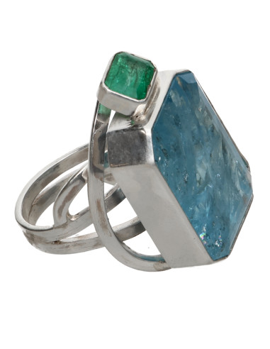 Aguamarine Ring with Emerald in 925...