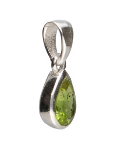Faceted Peridot Pendant in... 2