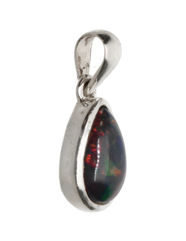 Colgante di Opale Nero in Argento...