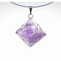 Pendentif Pyramide agrafée Amatsite