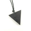 Pendentif du triangle féminin de Shungit
